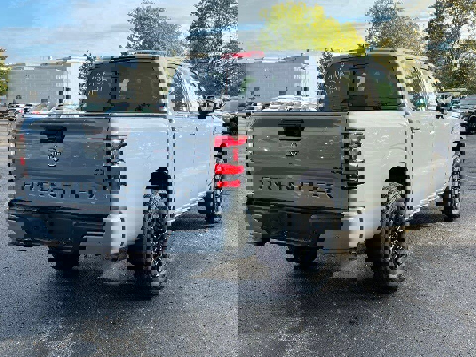 New 2026 Nissan Frontier SV image 10