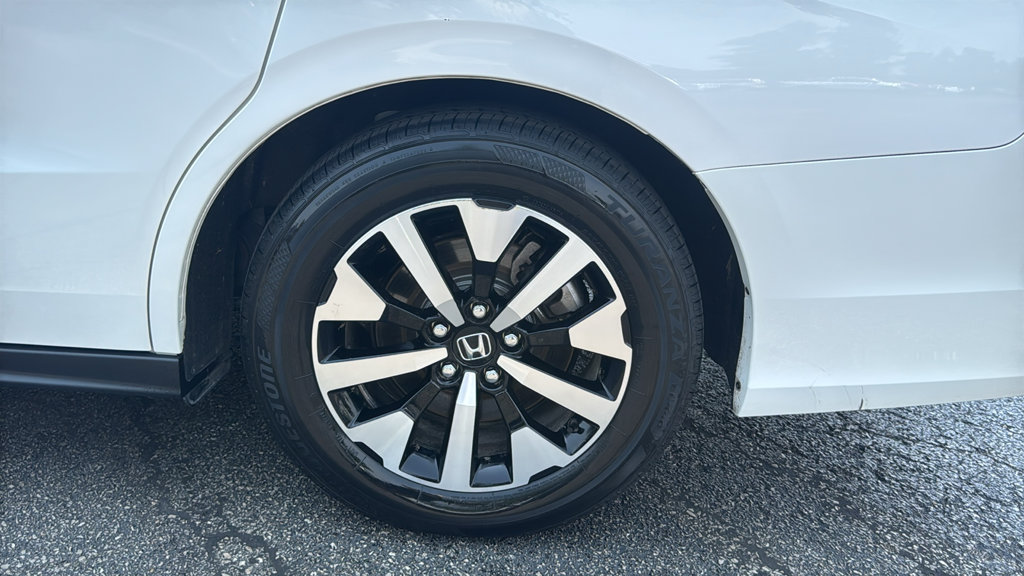 Used 2025 Honda Odyssey EX-L image 9