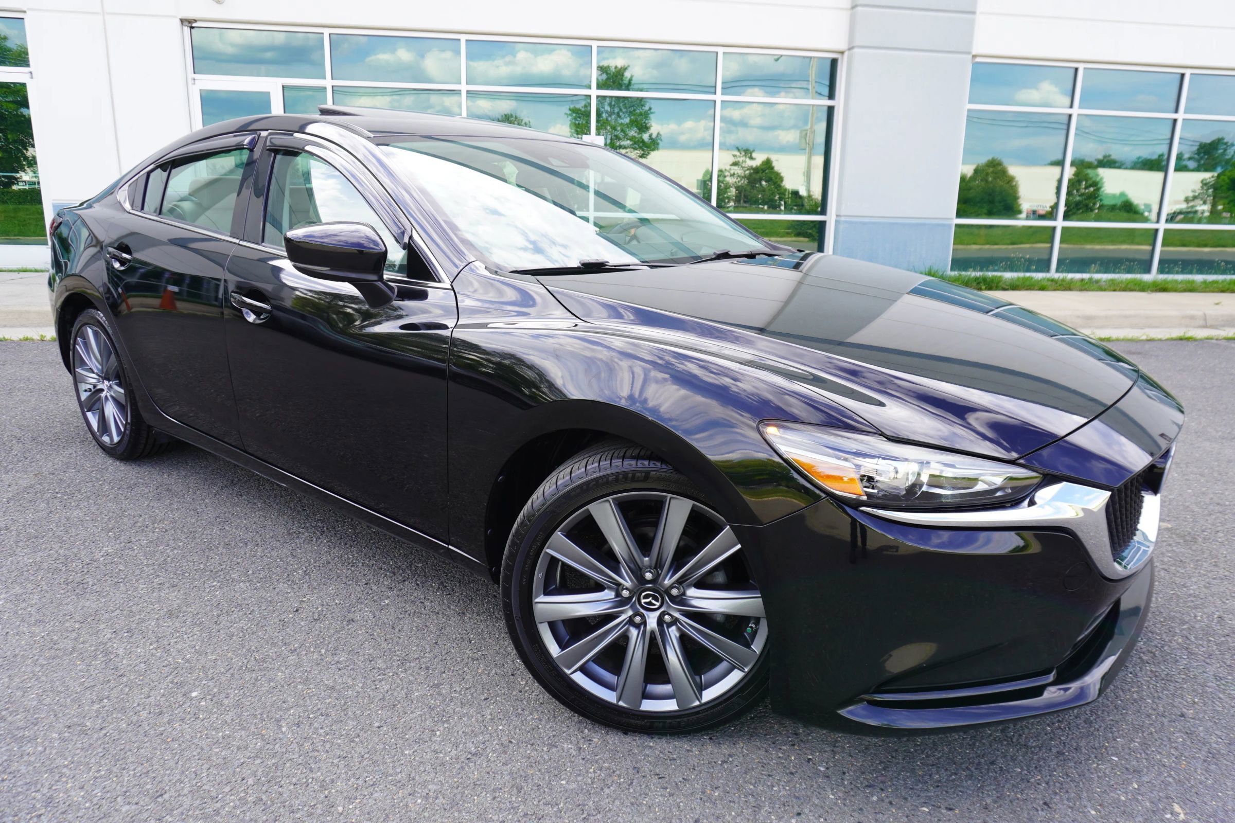 Used 2018 MAZDA MAZDA6 Touring FWD image 1
