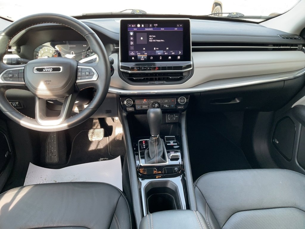 Used 2022 Jeep Compass Limited w/ Sun and Sound Group image 12