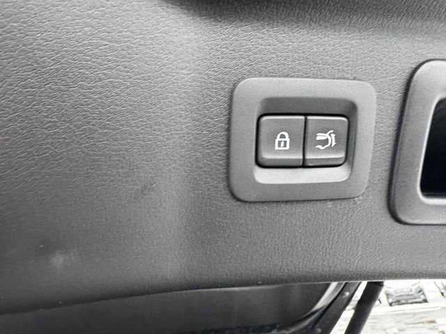 Used 2025 MAZDA CX-90 3.3 Turbo w/ Select Package image 19