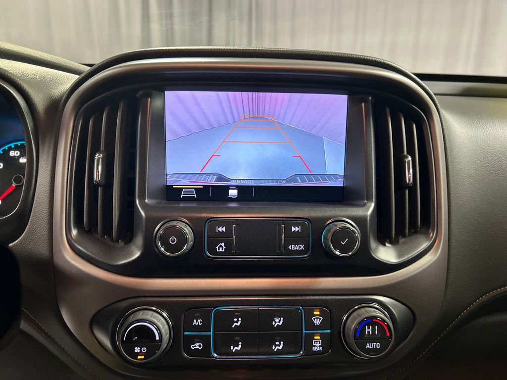 Used 2022 GMC Canyon AT4 image 18