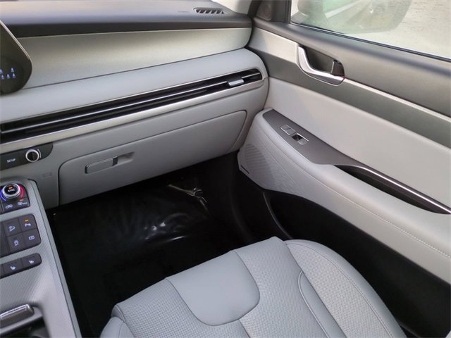 Used 2023 Hyundai Palisade SEL w/ Premium Package image 14