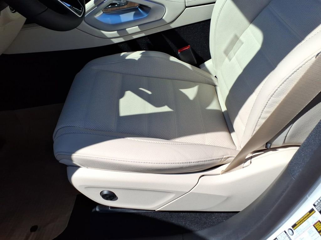 New 2026 Mercedes-Benz GLE 450 4MATIC Coupe image 15