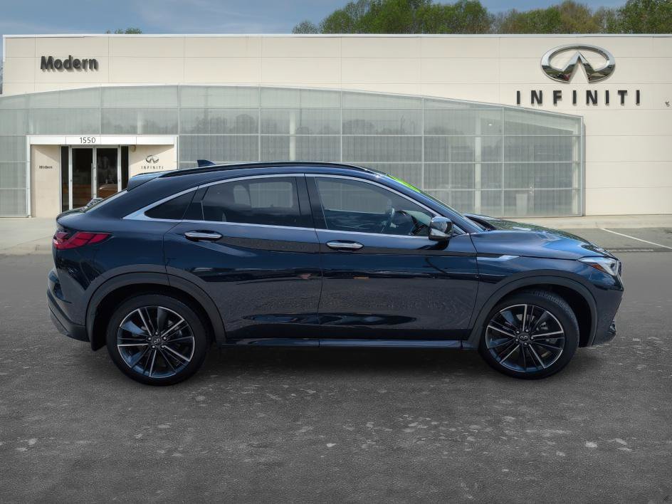 Certified 2025 INFINITI QX55 Sensory w/ Lighting Package AWD/4WD image 3