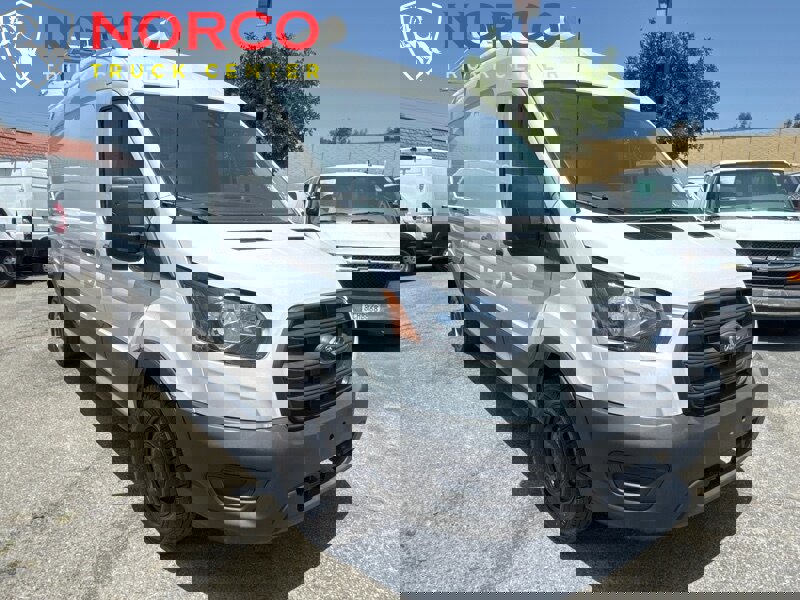 Used 2020 Ford Transit 250 Medium Roof image 5