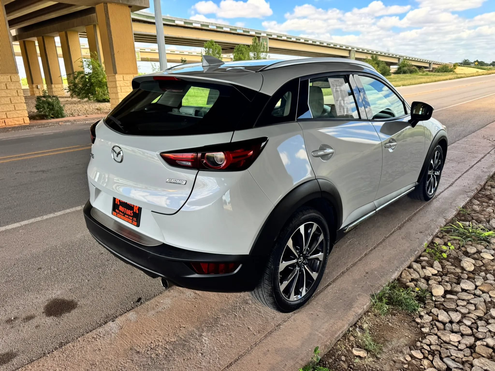 Used 2019 MAZDA CX-3 Grand Touring w/ Premium Package FWD image 3