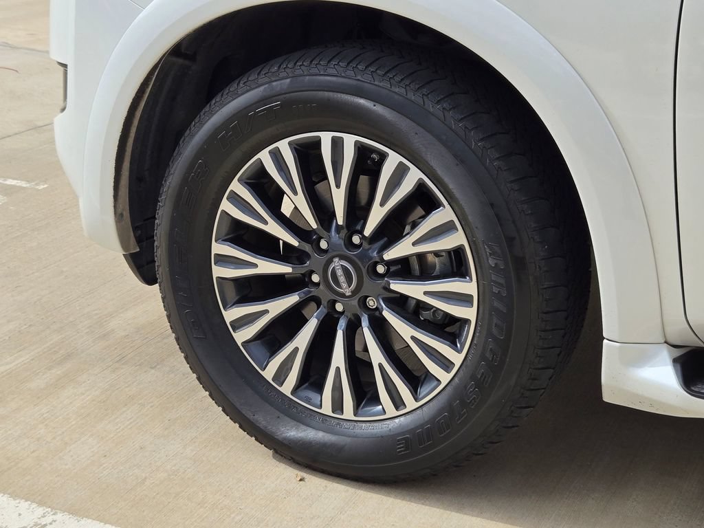 Used 2024 Nissan Armada SL w/ Midnight Edition Package RWD image 9