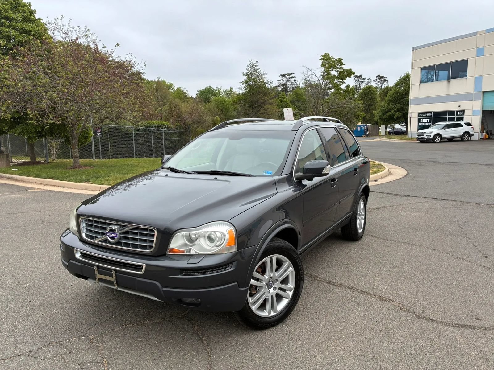 Used 2011 Volvo XC90 3.2 AWD/4WD image 2