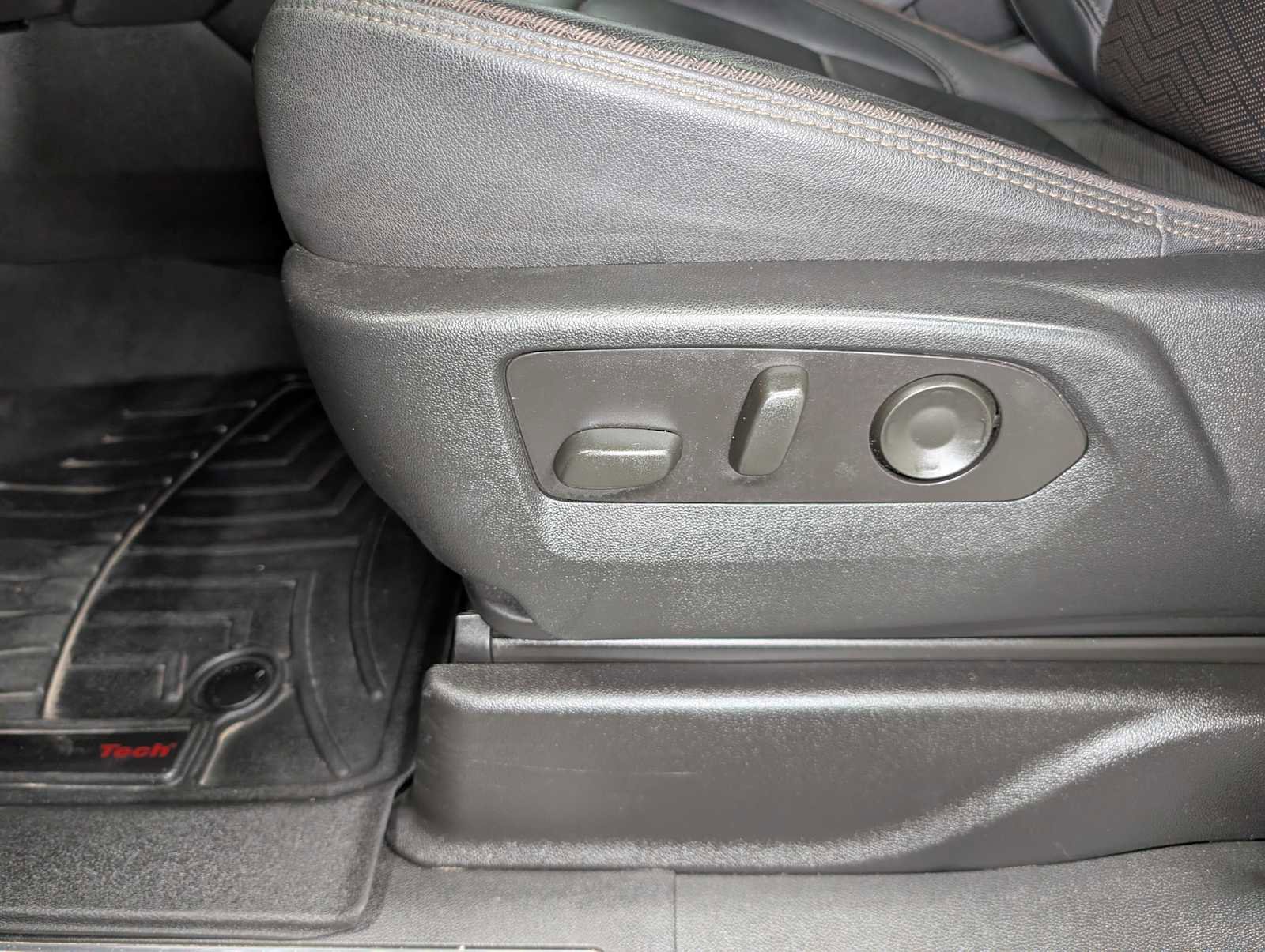 Used 2023 Chevrolet Tahoe High Country image 39