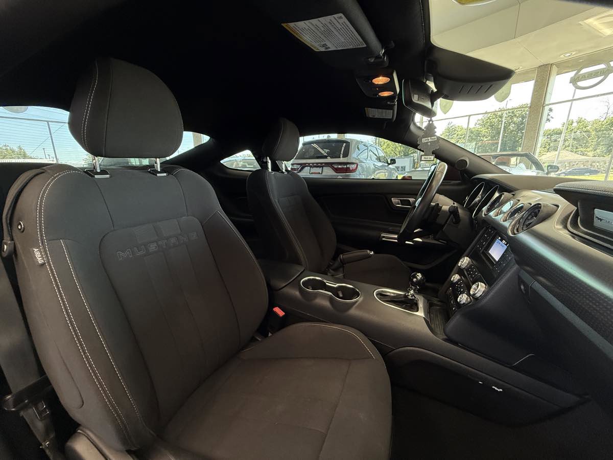 Used 2021 Ford Mustang GT image 32