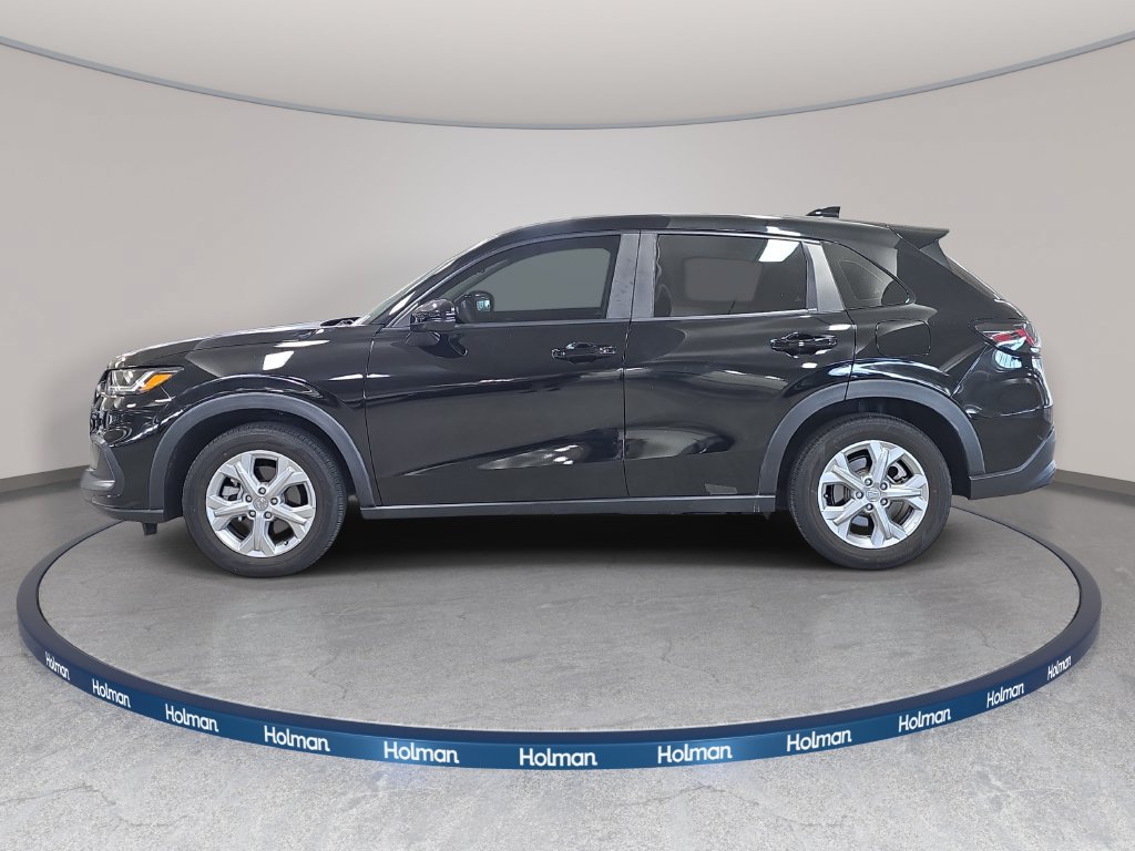 Used 2025 Honda HR-V LX image 11