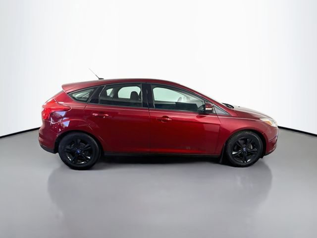 Used 2013 Ford Focus SE w/ SE Winter Pkg FWD image 26