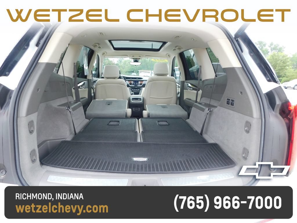 Used 2023 Cadillac XT6 Premium Luxury w/ Technology Package AWD/4WD image 29