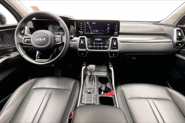Used 2023 Kia Sorento S FWD image 15
