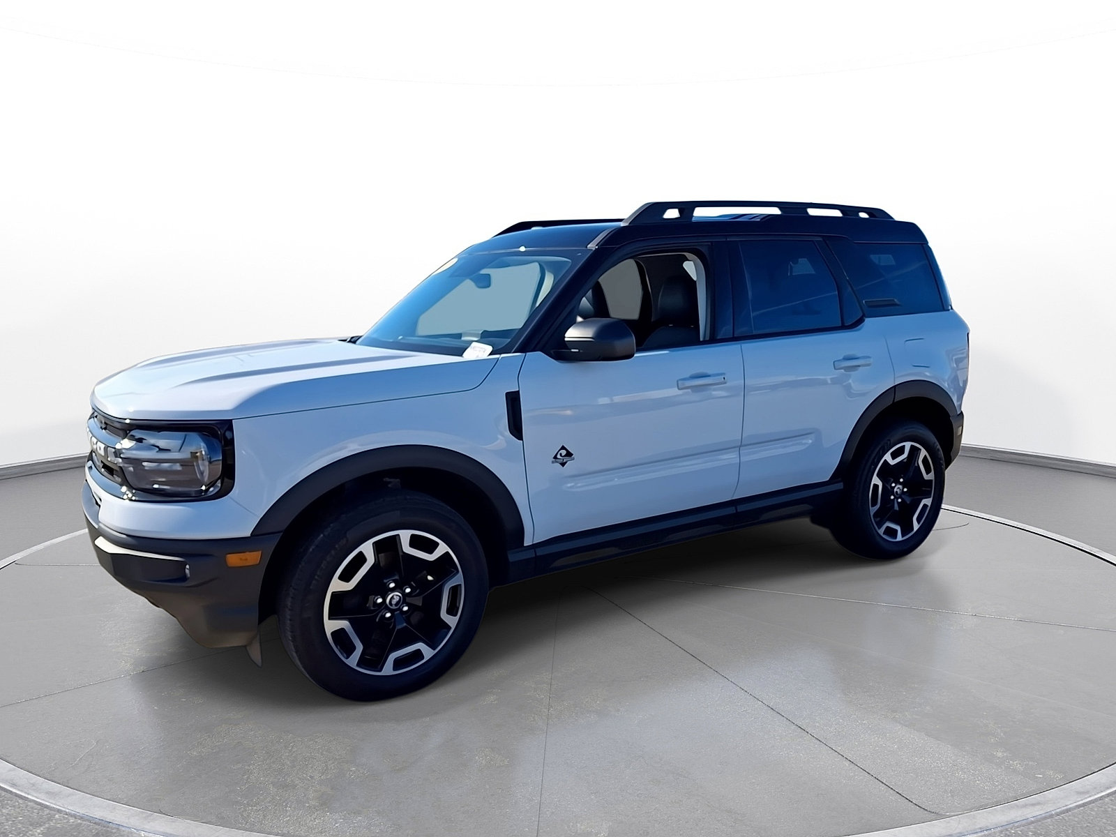 Used 2022 Ford Bronco Sport Outer Banks image 4