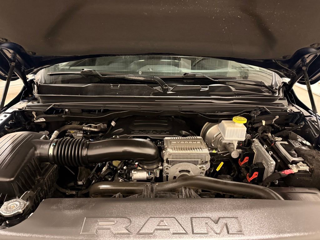 Used 2022 RAM 1500 Big Horn AWD/4WD image 11