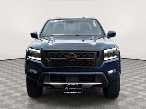 Used 2022 Nissan Frontier PRO-4X AWD/4WD image 7