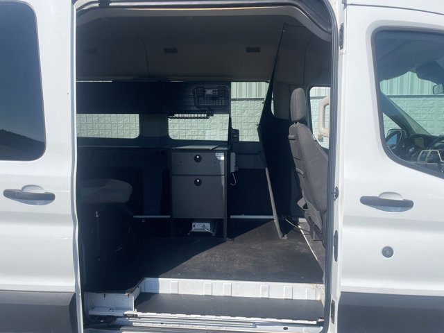 Used 2019 Ford Transit 150 XLT image 21