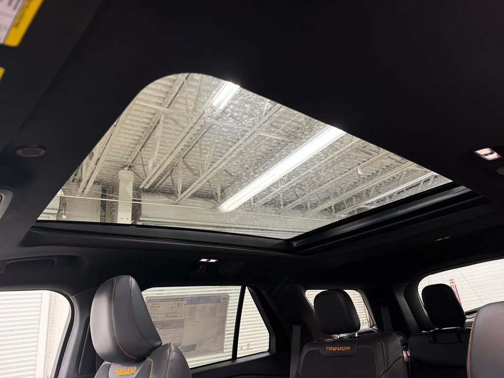 New 2026 Ford Explorer Tremor w/ Tremor Ultimate Package AWD/4WD image 9