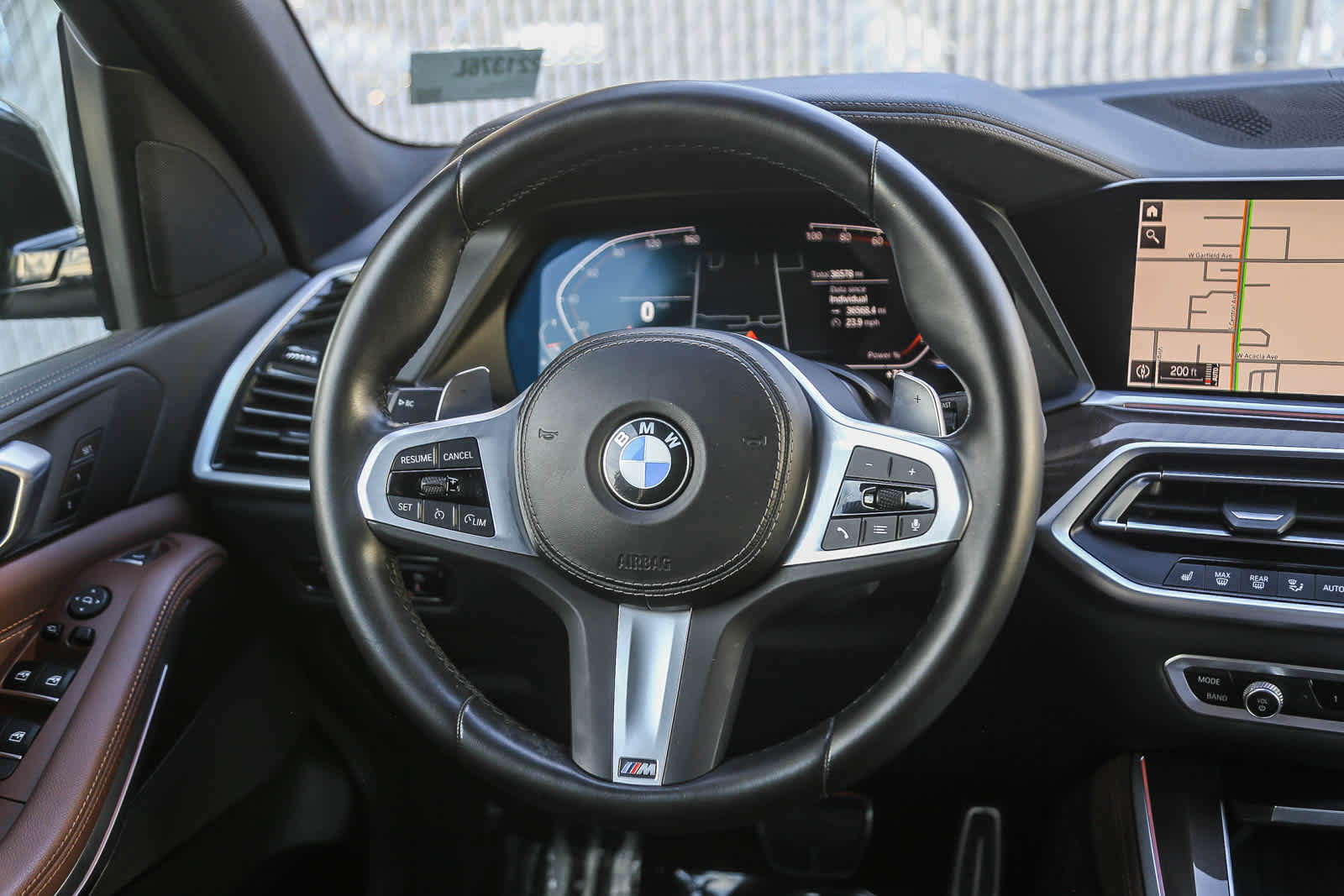 Certified 2022 BMW X5 sDrive40i w/ M Sport Package image 12