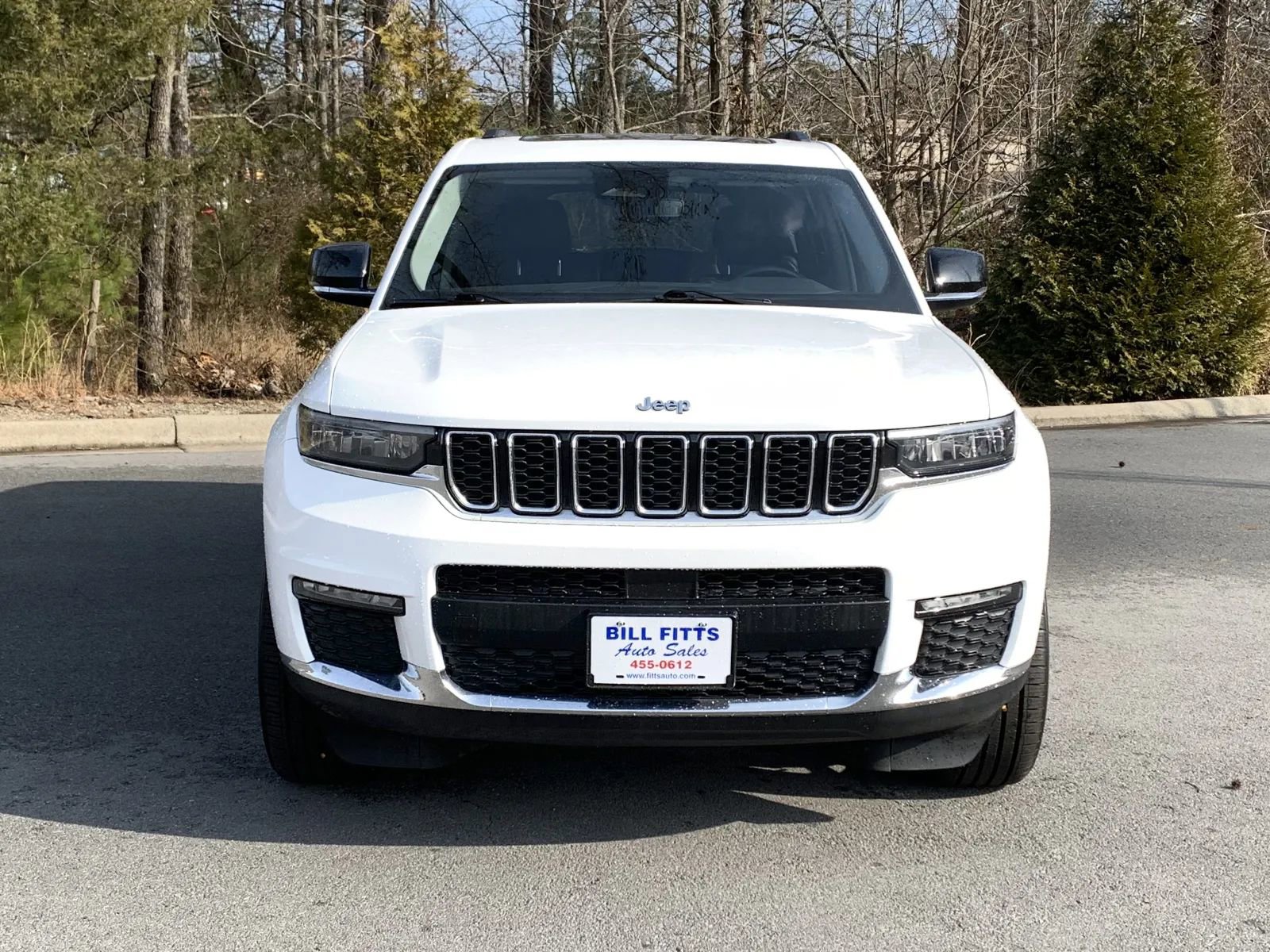 Used 2021 Jeep Grand Cherokee L Limited RWD image 2