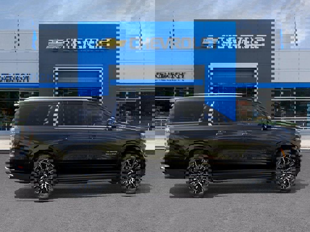 New 2026 Chevrolet Suburban High Country AWD/4WD image 5