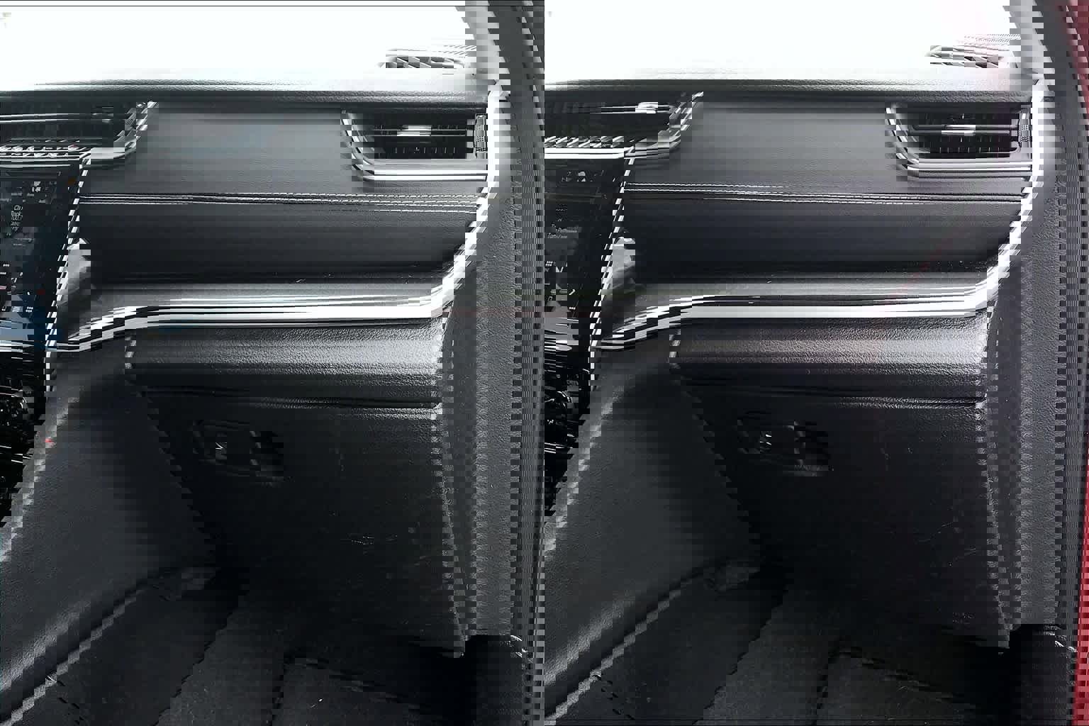 Used 2021 Jeep Grand Cherokee L Laredo w/ Luxury Tech Group I image 18