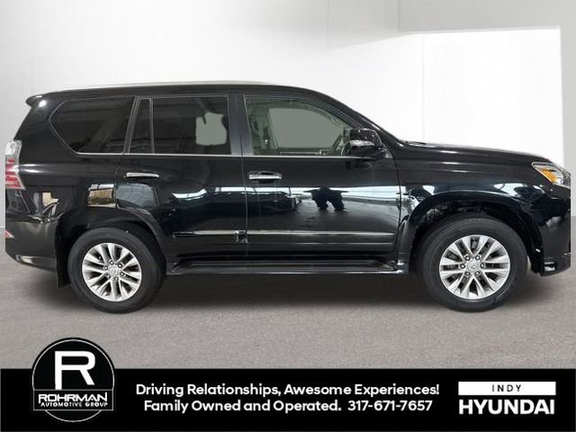 Used 2017 Lexus GX 460 image 4