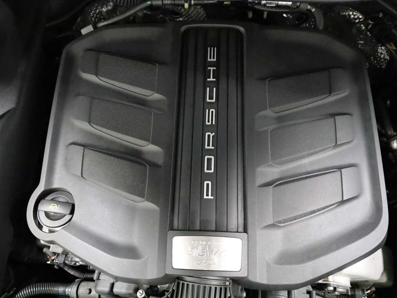 Used 2016 Porsche Cayenne GTS AWD/4WD image 42
