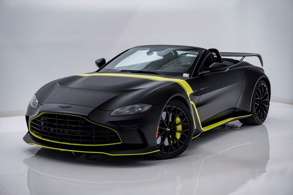 Used 2023 Aston Martin V12 Vantage Roadster image 3