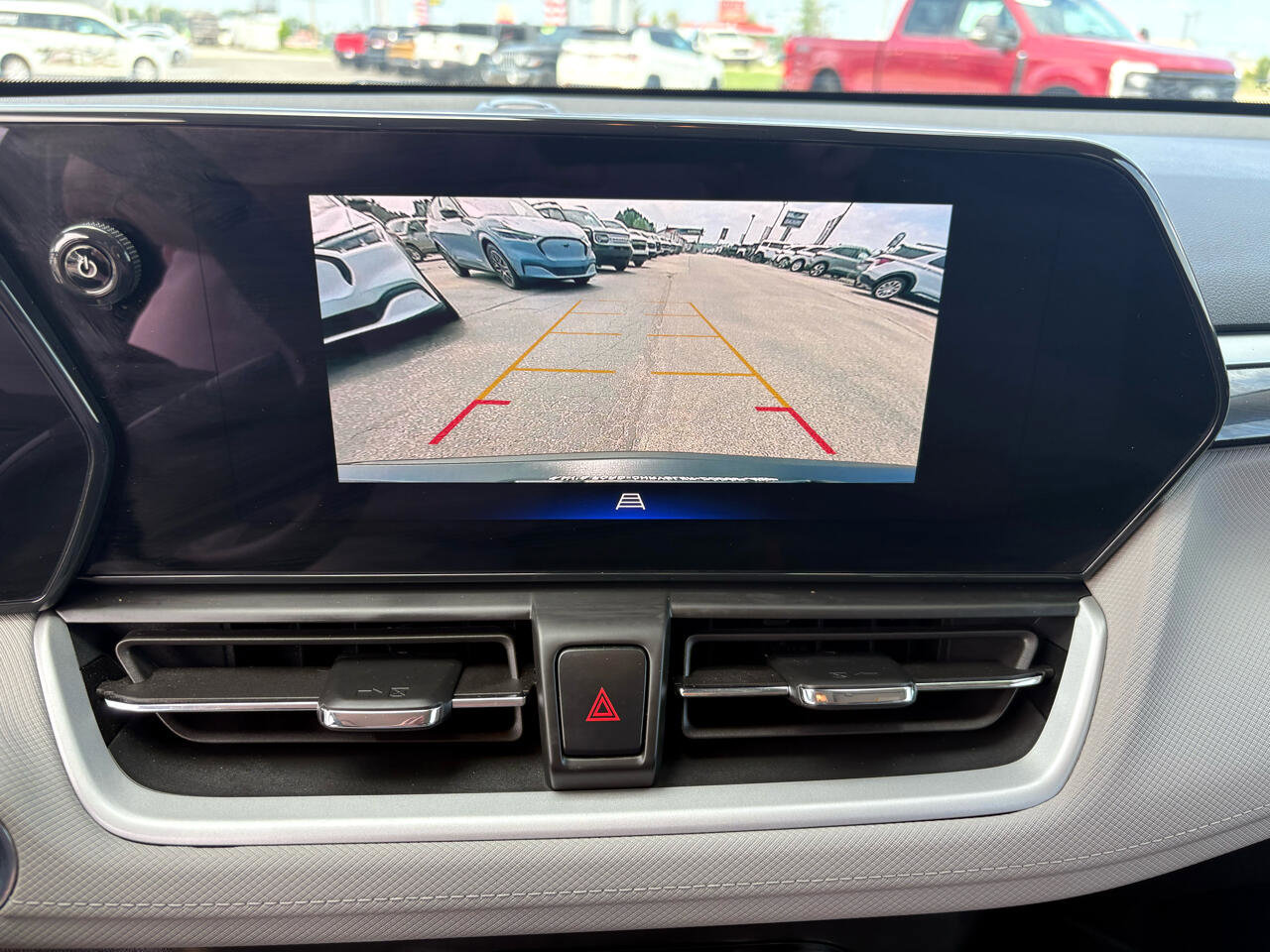 Used 2024 Chevrolet TrailBlazer LS w/ LS Convenience Package image 19