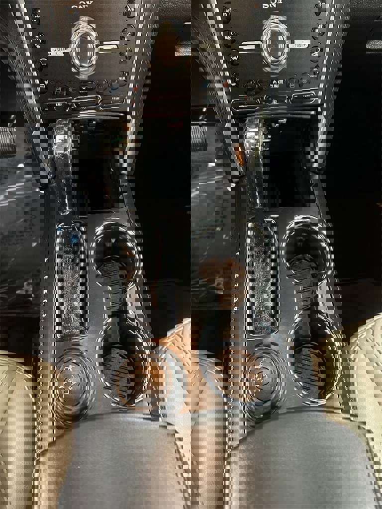 Used 2016 Ford Explorer Platinum image 20