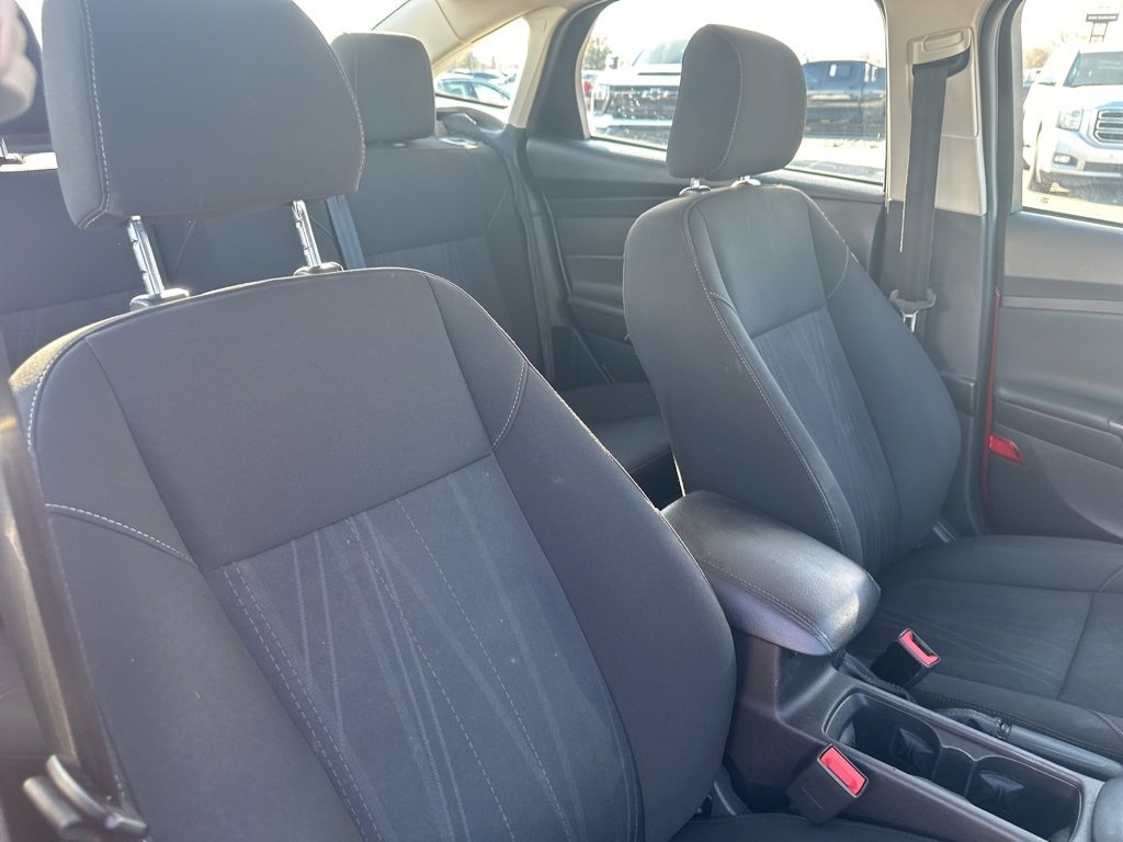 Used 2015 Ford Focus SE image 27