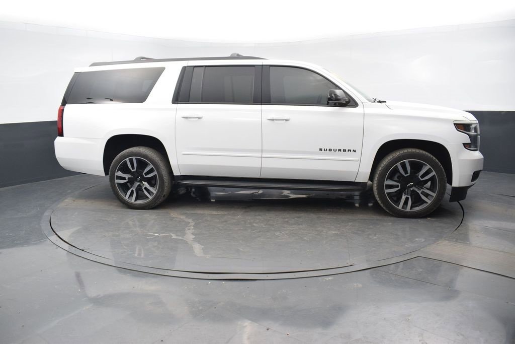 Used 2019 Chevrolet Suburban Premier image 7