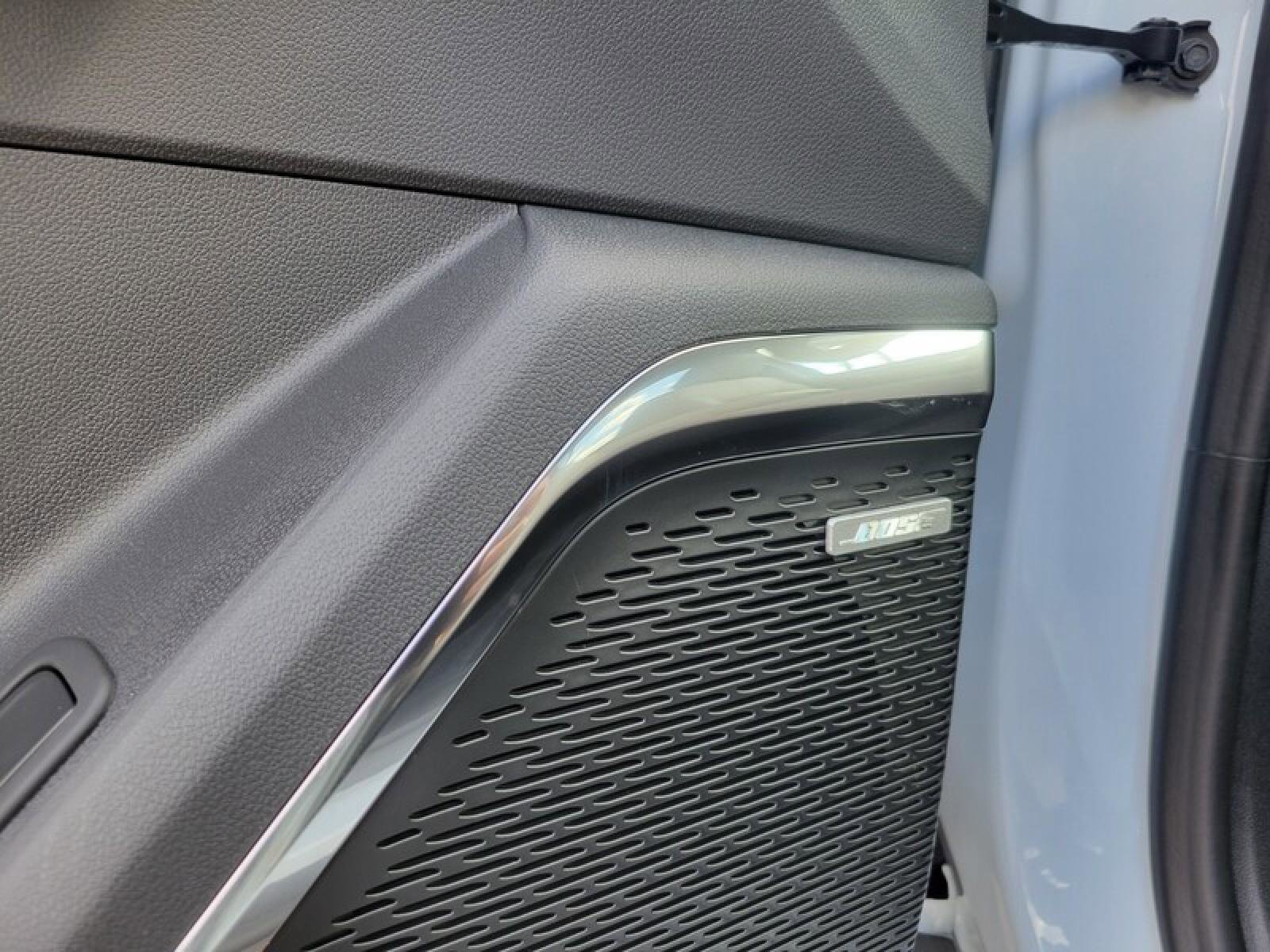 New 2026 GMC Acadia Elevation w/ Elevation Premium Package image 14