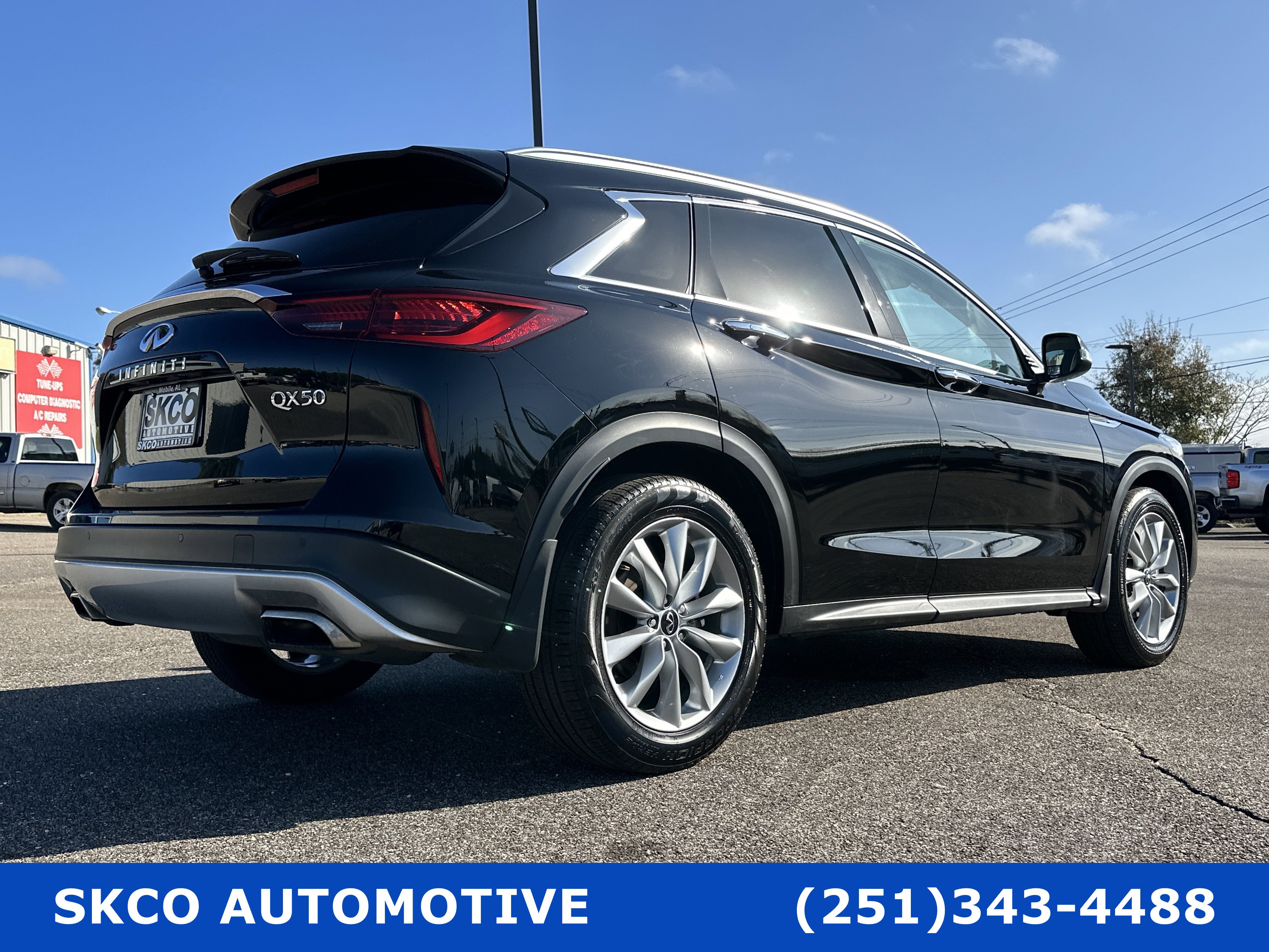 Used 2022 INFINITI QX50 Luxe image 5