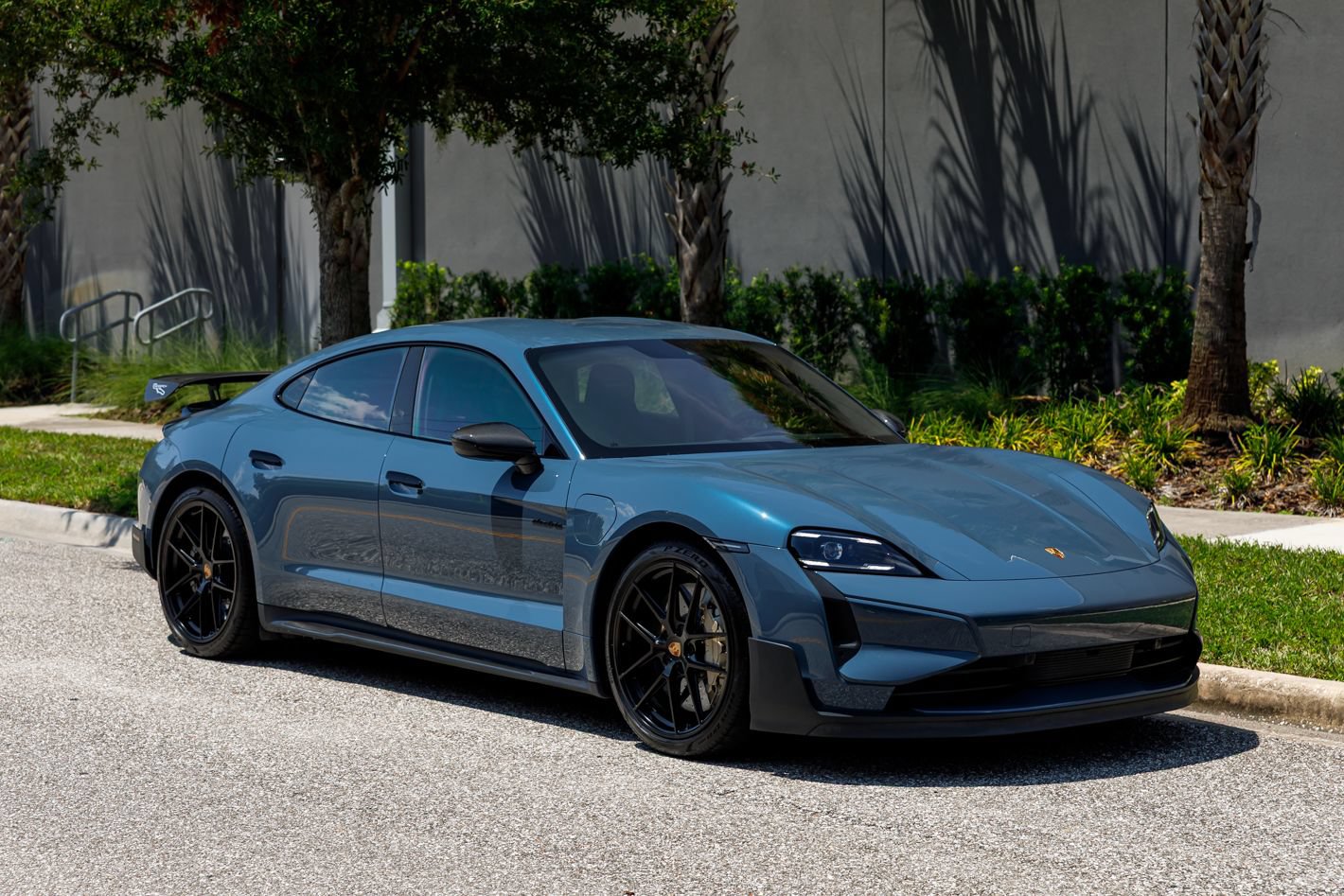 Used 2025 Porsche Taycan Turbo GT AWD/4WD image 5