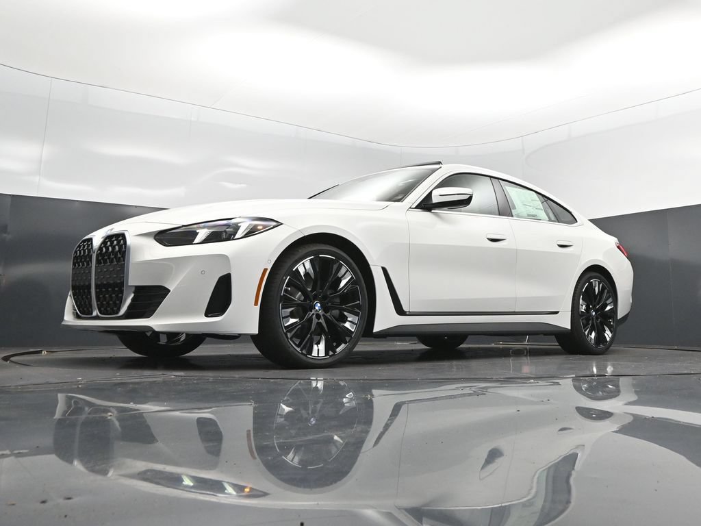 New 2026 BMW 430i w/ Premium Package RWD image 38