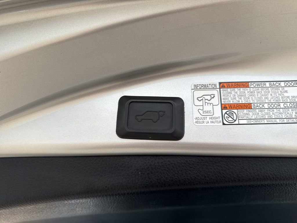 Used 2016 Toyota RAV4 XLE w/ Convenience Package image 20