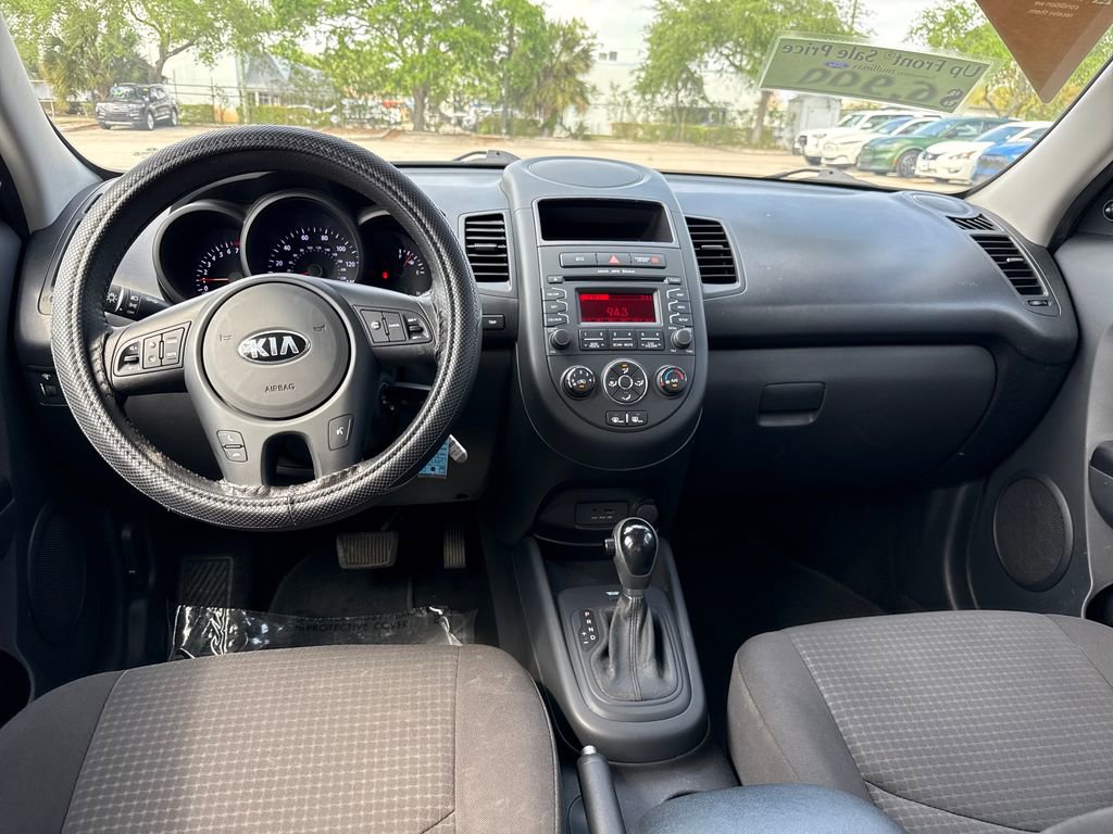 Used 2013 Kia Soul image 6