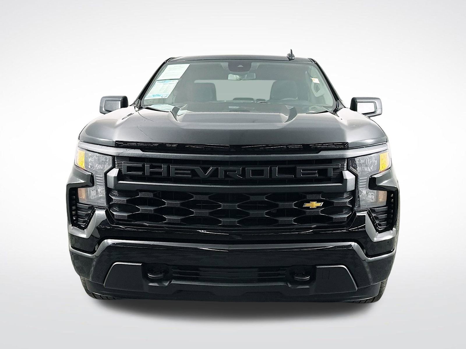 Used 2024 Chevrolet Silverado 1500 Custom image 2