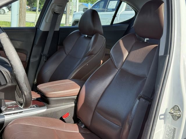 Used 2017 Acura TLX w/ Technology Package FWD image 15