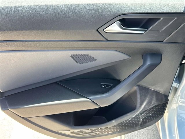 New 2025 Volkswagen Jetta SE image 28