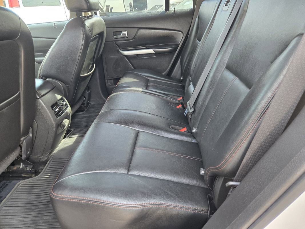 Used 2011 Ford Edge Limited w/ 301A Rapid Spec Order Code image 19