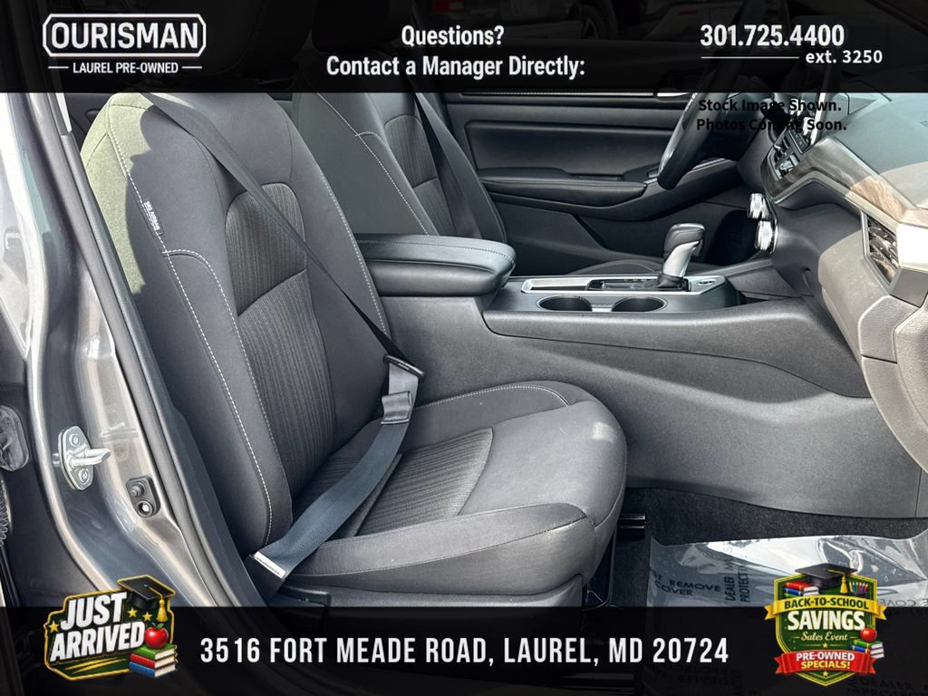 Used 2025 Nissan Altima 2.5 SV FWD image 19