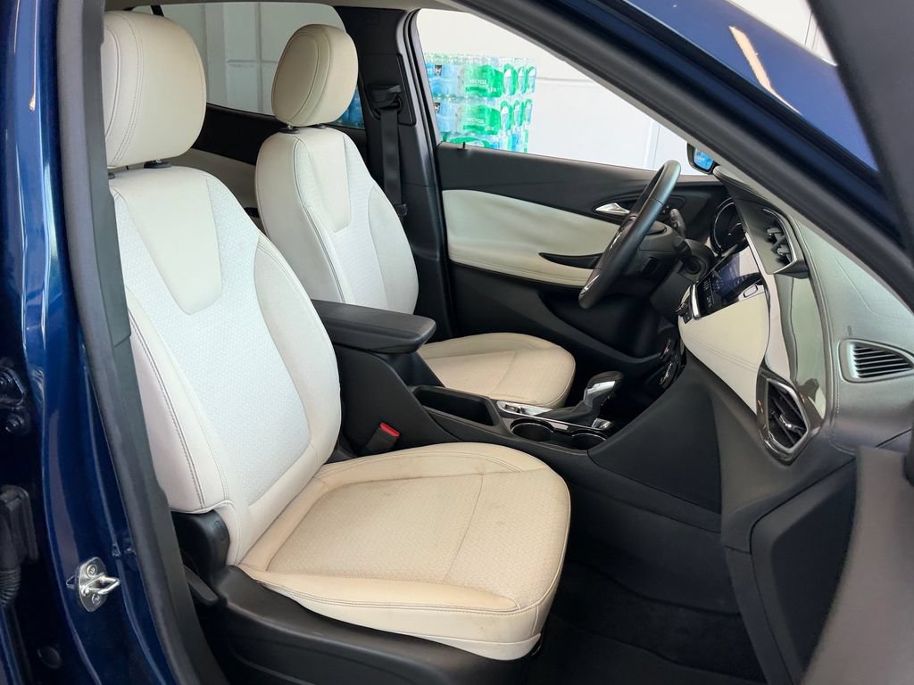 Certified 2023 Buick Encore GX Preferred FWD image 18