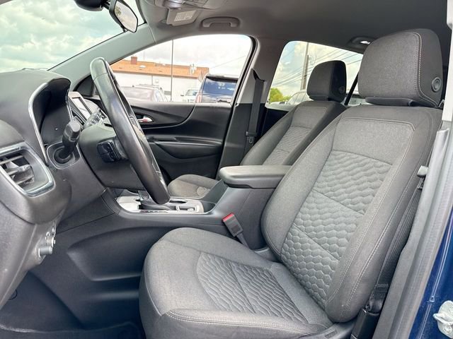 Used 2020 Chevrolet Equinox LT w/ Driver Convenience Package FWD image 11