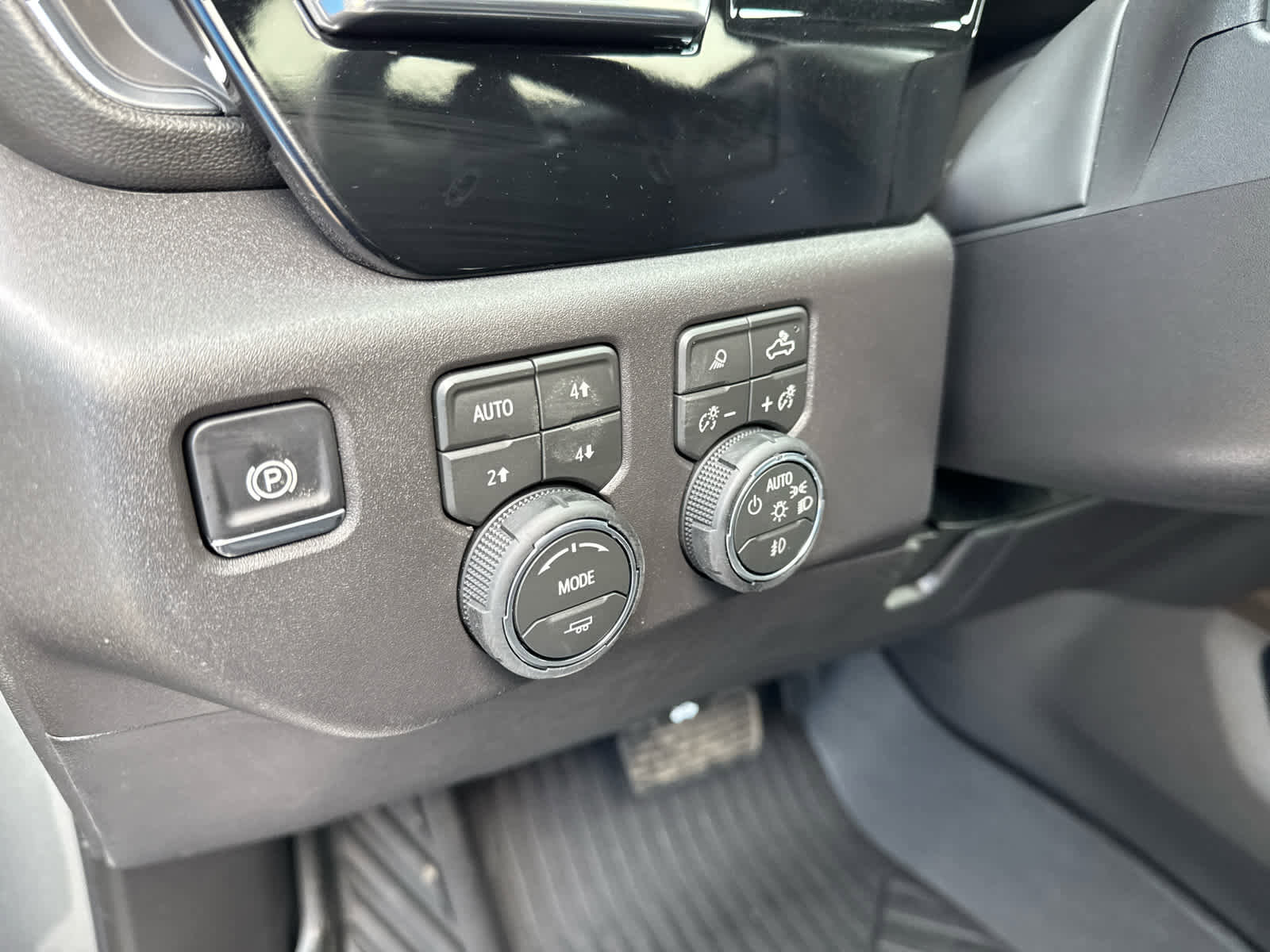 New 2026 Chevrolet Silverado 1500 LT Trail Boss w/ LT Trail Boss Premium Package image 19