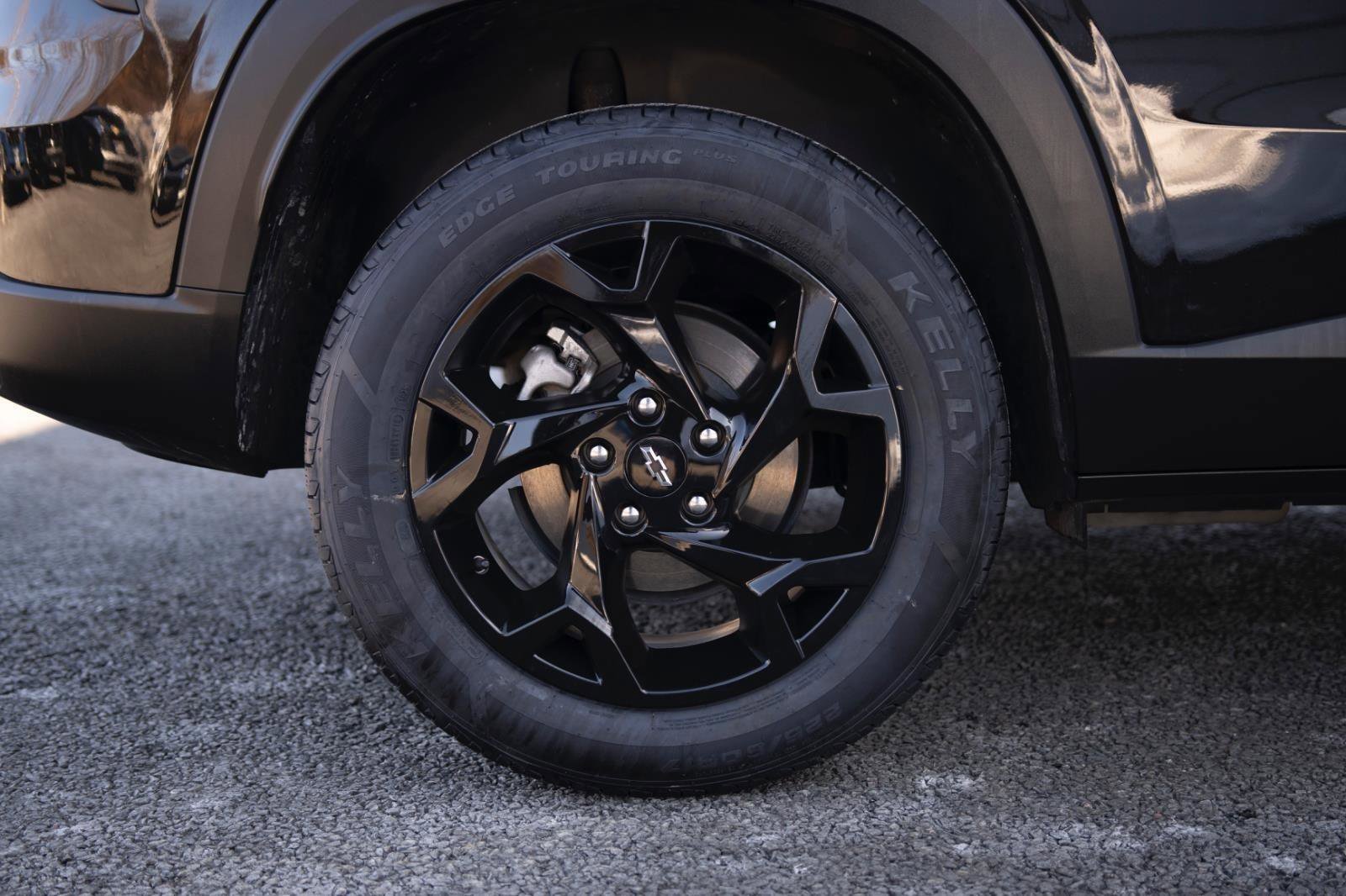 Used 2024 Chevrolet Trax LS w/ LS Convenience Package image 24